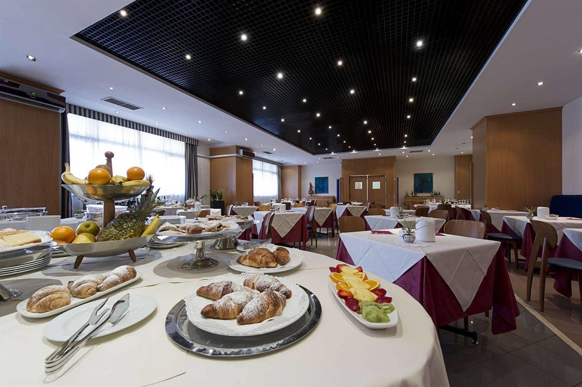 Classic Hotel Tulipano Terni Exterior foto