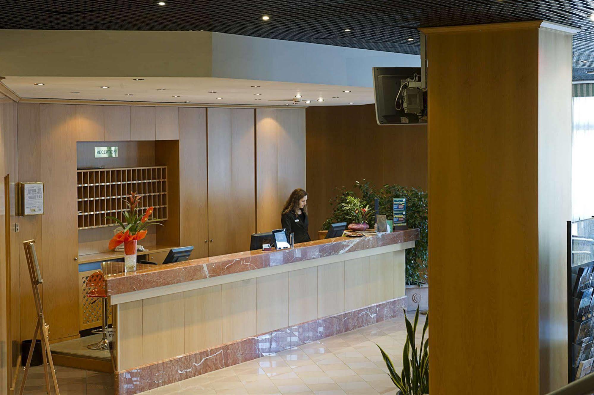 Classic Hotel Tulipano Terni Exterior foto